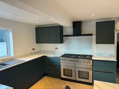 Full Kitchen Fit Out | Warm-Wise project album