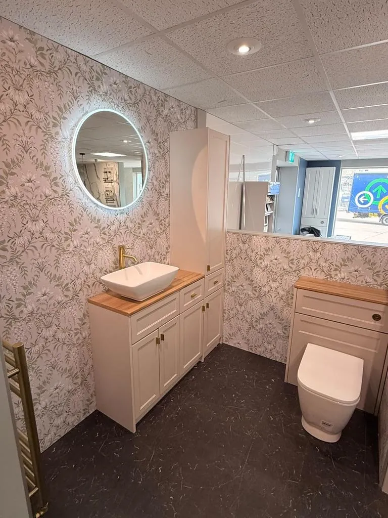 Showroom, Ripon | Warm-Wise project album