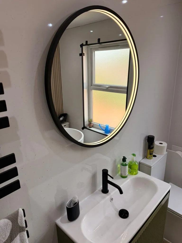 Bathroom, Crewe | Warm-Wise project album